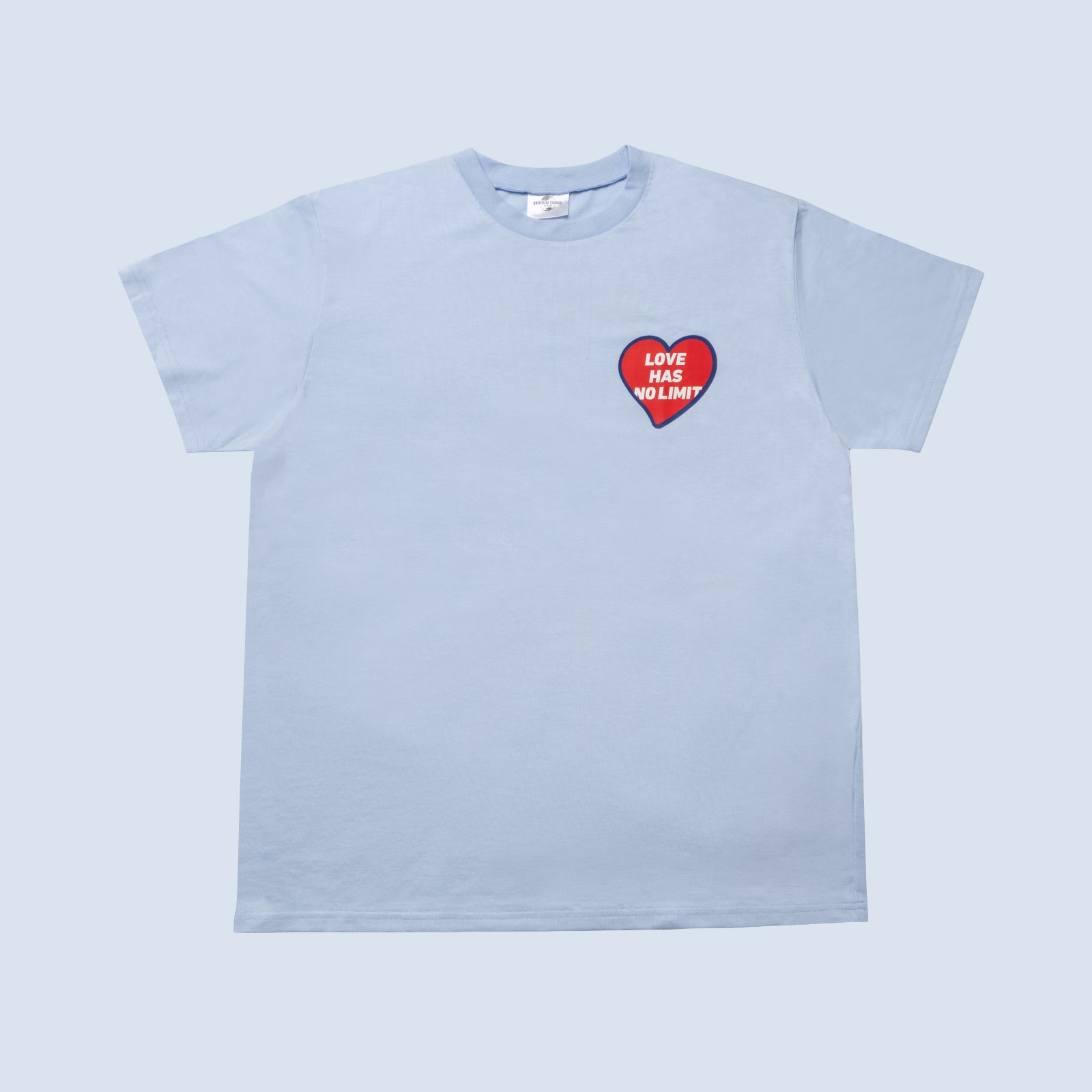 ビッグTシャツ 5,400円／画像提供：ユー・エス・ジェイ