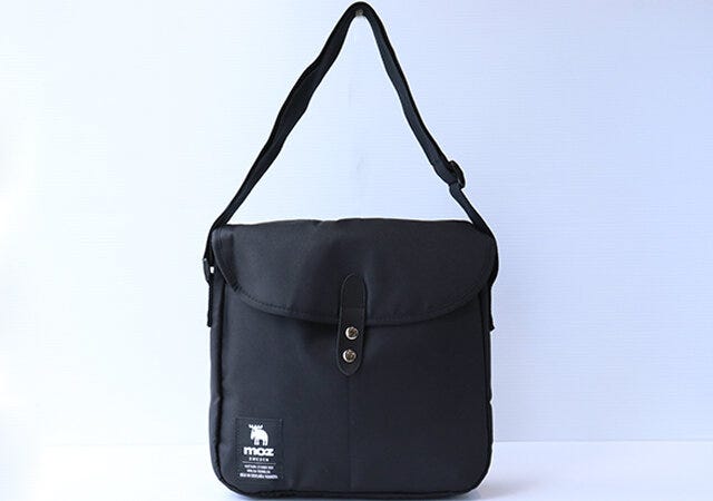 宝島社　付録　ショルダーバッグ　moz