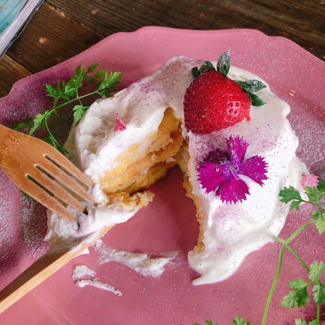「ひんやりクリームチーズのパンケーキ」／画像提供：柏原歩