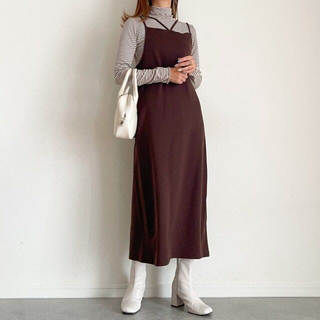 GU　タートルネック　キャミワンピ