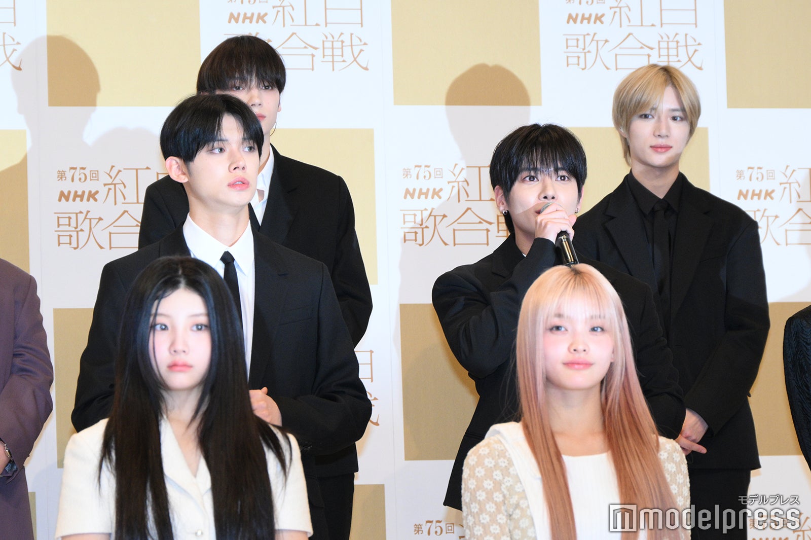 TOMORROW X TOGETHER（C）モデルプレス