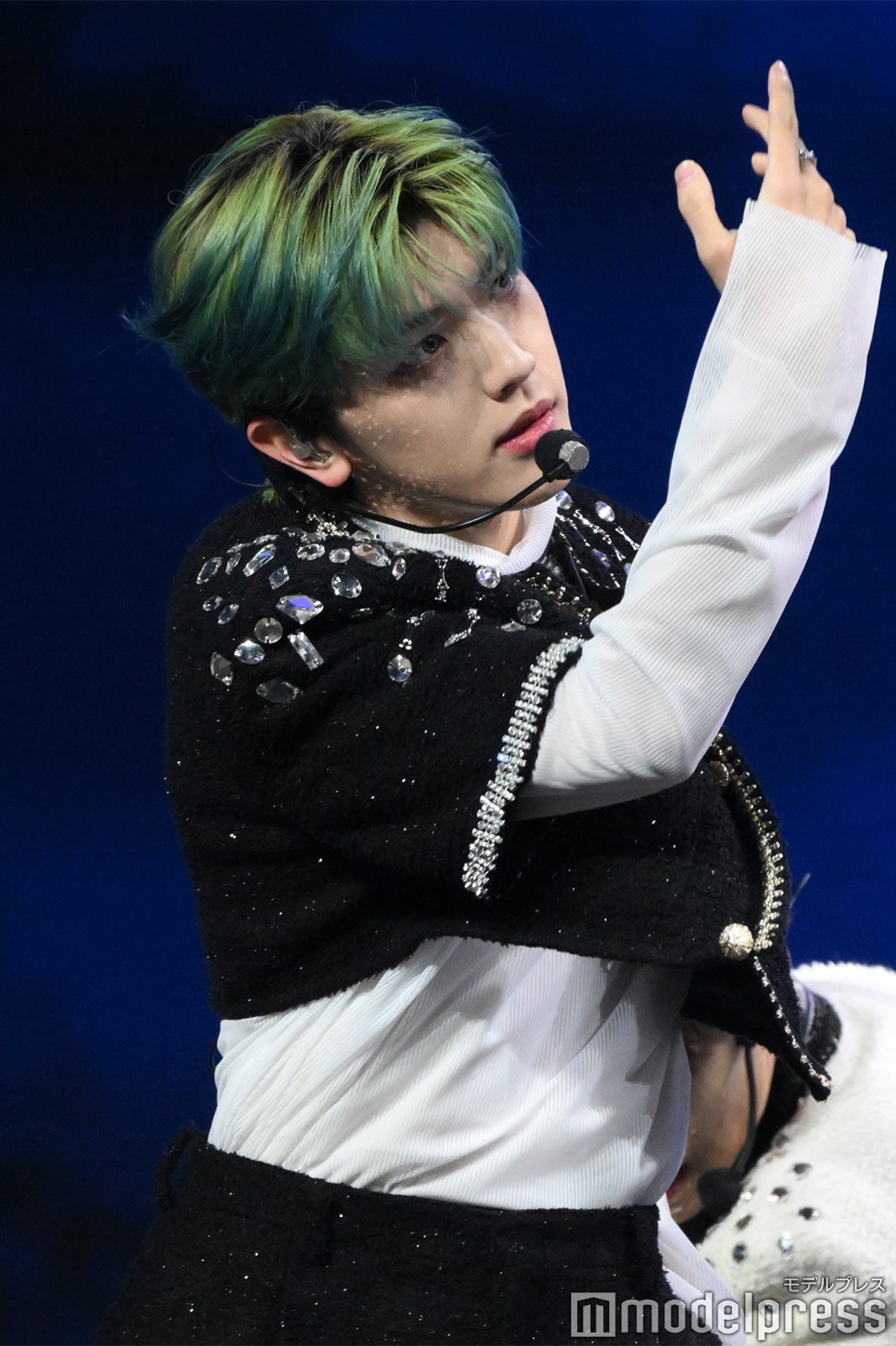 指先まで美しい高塚大夢（C）モデルプレス