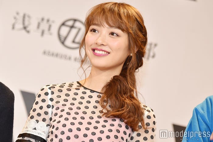 内田理央 (C)モデルプレス