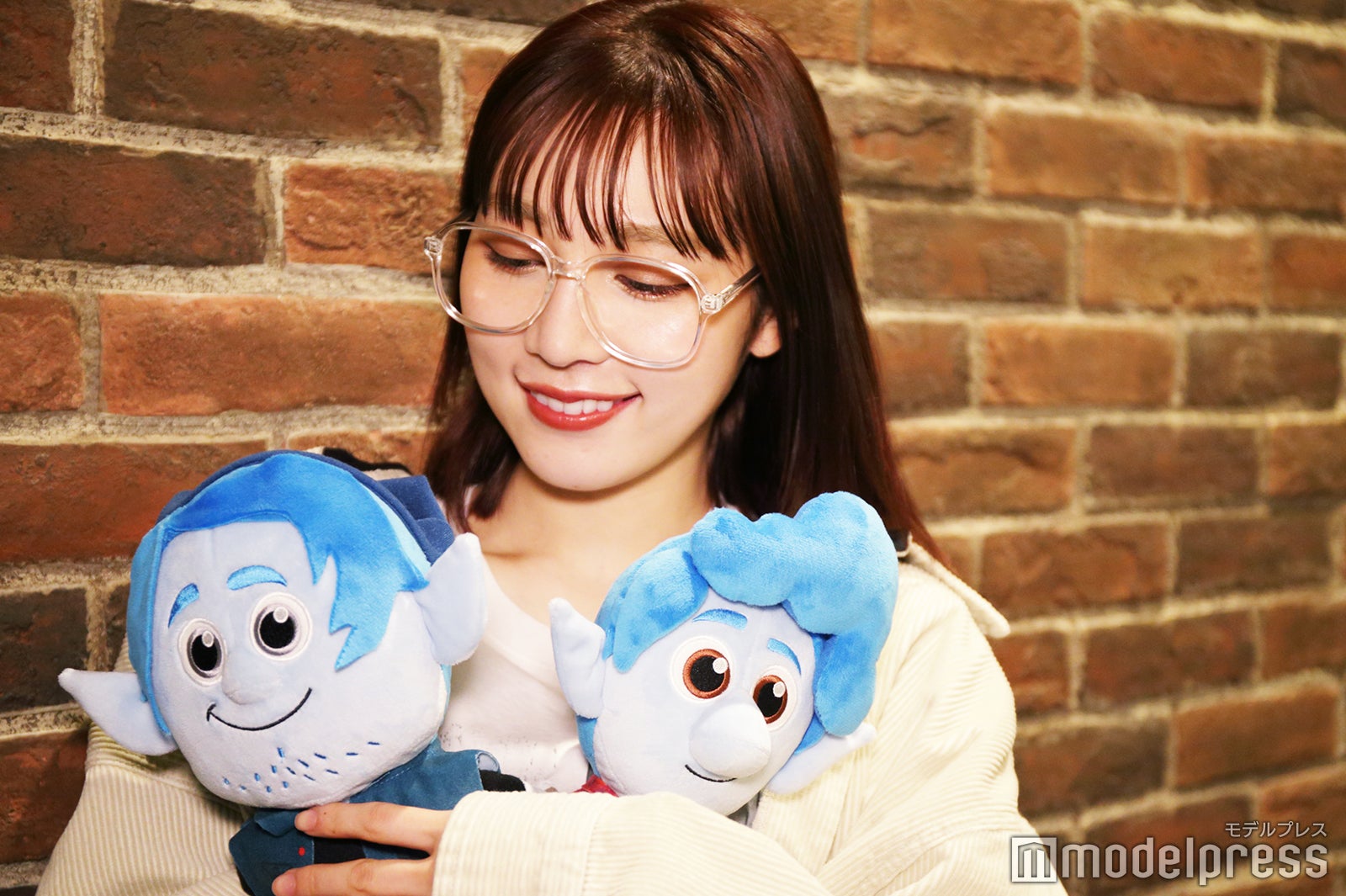 兄バーリー（左）がお気に入り（C）モデルプレス