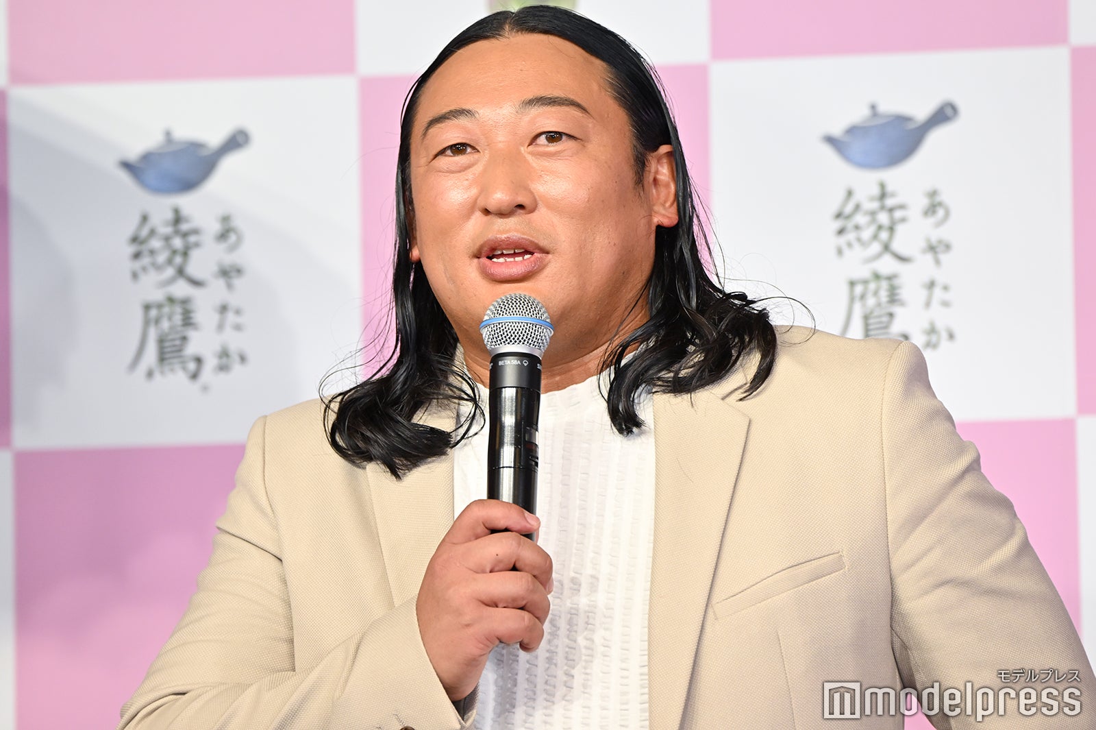 秋山竜次／ロバート （C）モデルプレス