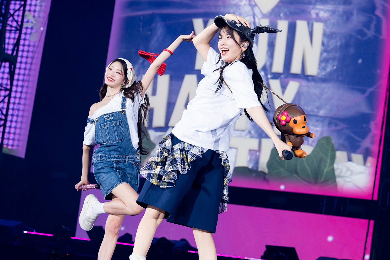 ウォニョン、ユジン「IVE THE 1ST WORLD TOUR ‘SHOW WHAT I HAVE’」より（C）撮影：田中聖太郎写真事務所