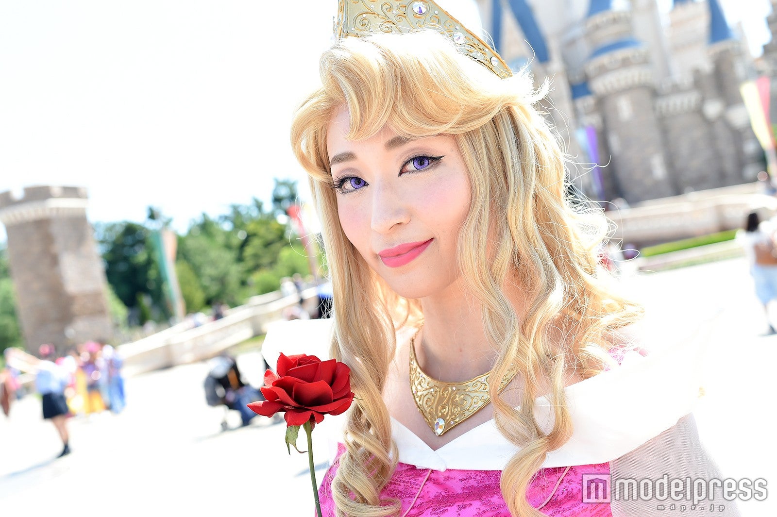 なつさん（オーロラ姫）／（C）モデルプレス