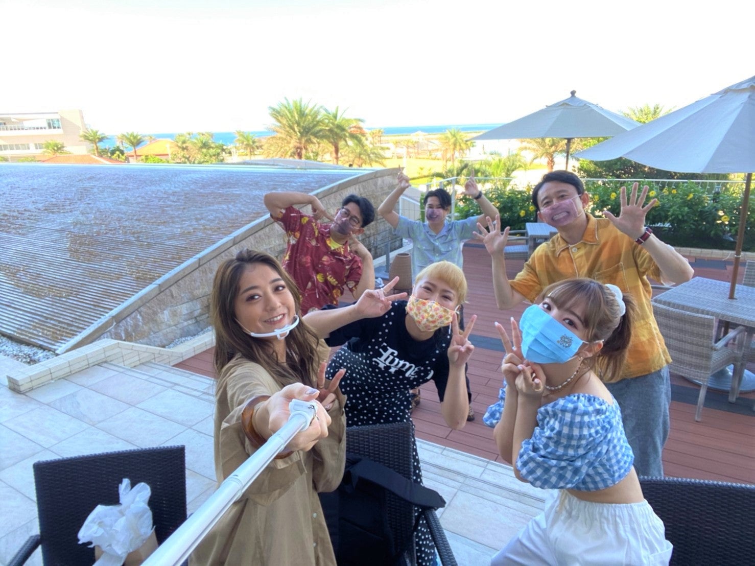 （左下から時計回りに）みちょぱ、丸山桂里奈、ビビる大木、吉村崇、有吉弘行、藤田ニコル （C）フジテレビ