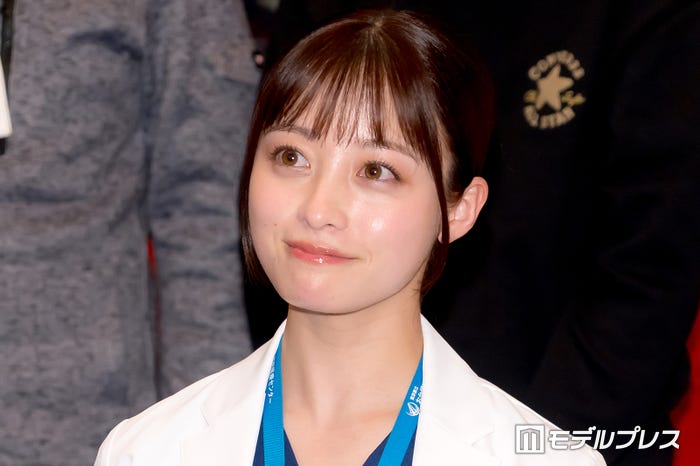 橋本環奈(C)モデルプレス