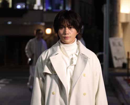 「婚活1000本ノック」FANTASTICS八木勇征、“冒頭2分独占”カラオケシーンで本領発揮 「さすが」「釘付け」