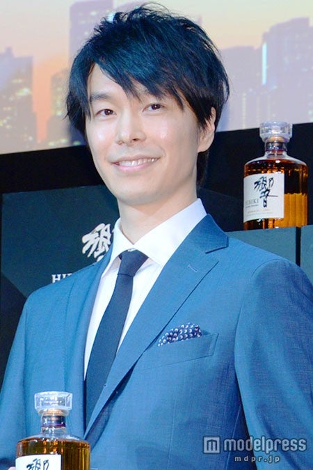 【キャンディー】長谷川博己さん 5lKRN5fD55dVc0zSxHbZF5xZRTUN4x