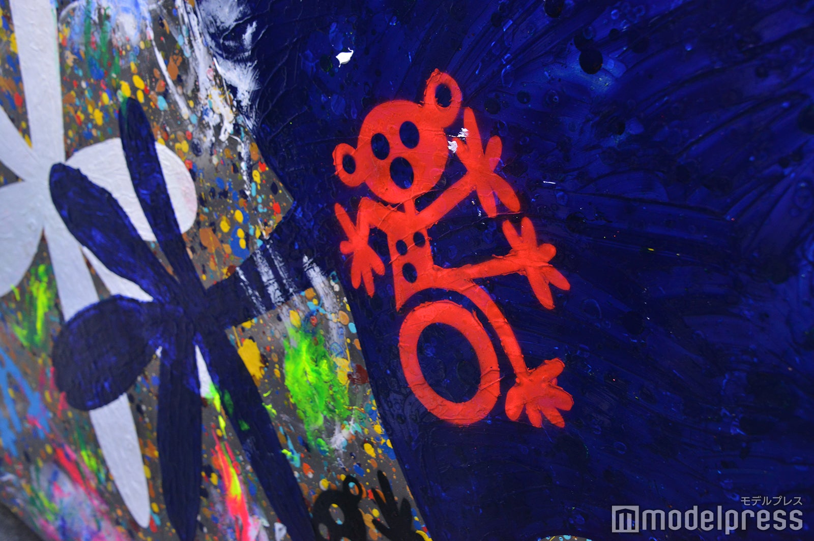 香取慎吾が描いた壁画（C）モデルプレス