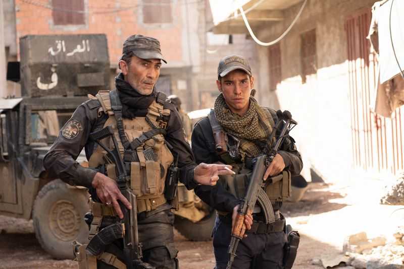 最前線の恐怖と人間の情念が交錯する戦争映画の新たな傑作が誕生 アベンジャーズ シリーズのルッソ兄弟入魂の最新作 モデルプレス