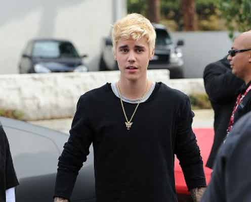 ジャスティン・ビーバー、ヘアを金髪にチェンジ