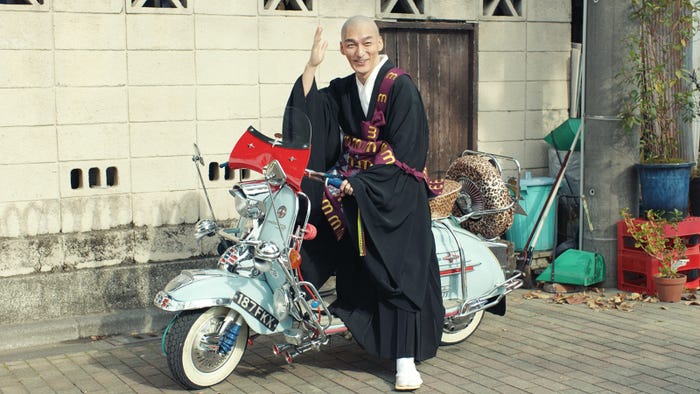 草なぎ剛/新CMより(提供画像)