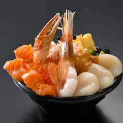 特選海鮮丼(提供写真)