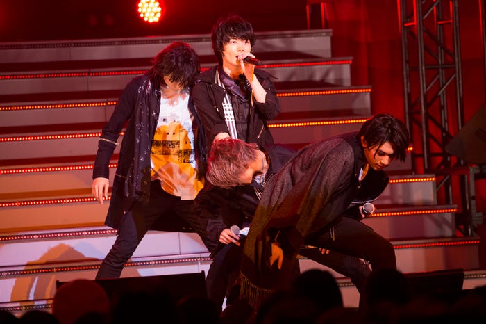 神木隆之介・吉沢亮・小関裕太・松岡広大による禁断の「THRILL」(提供写真)