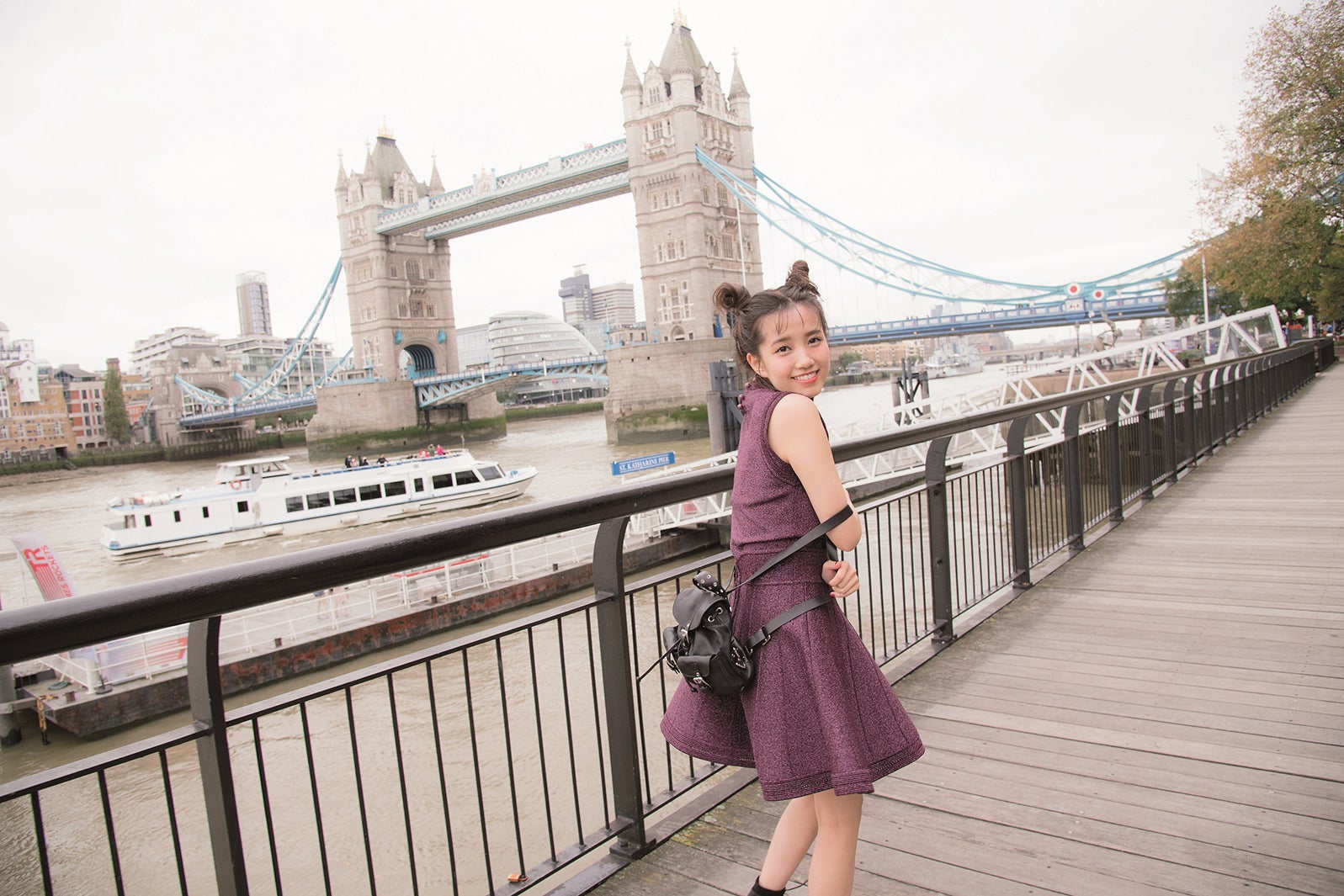 加藤玲奈初ソロ写真集「誰かの仕業」より（宝島社／撮影：中村和孝）