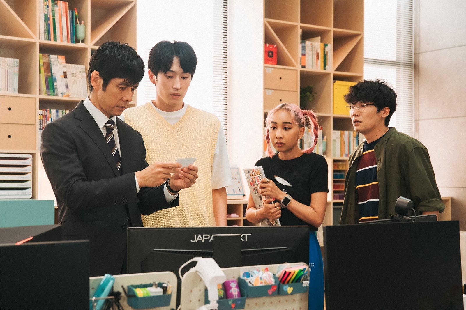 西島秀俊、杉野遥亮、青山テルマ、前原滉／「ユニコーンに乗って」第7話より（C）TBS