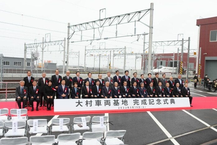 記念式典の記念写真