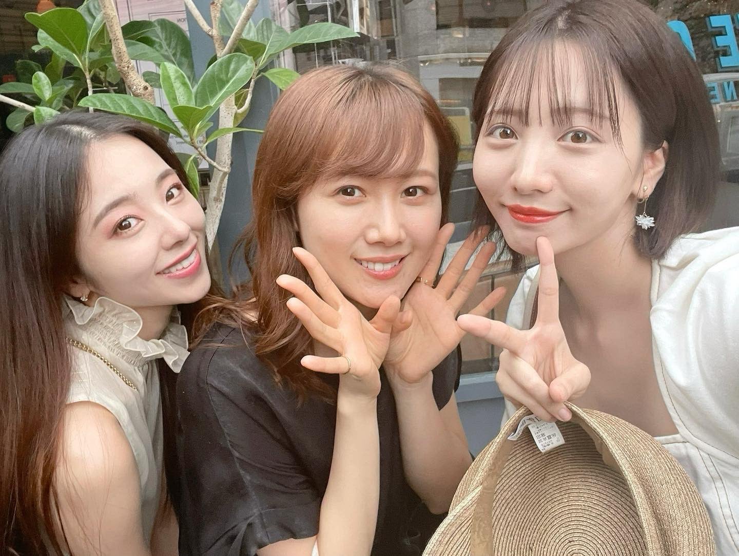 能條愛未、乃木坂46・1期生集合ショット公開でファン歓喜「最高なメンツ」「レジェンドだ」