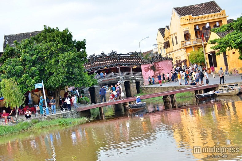ホイアンの観光名所「来遠橋」