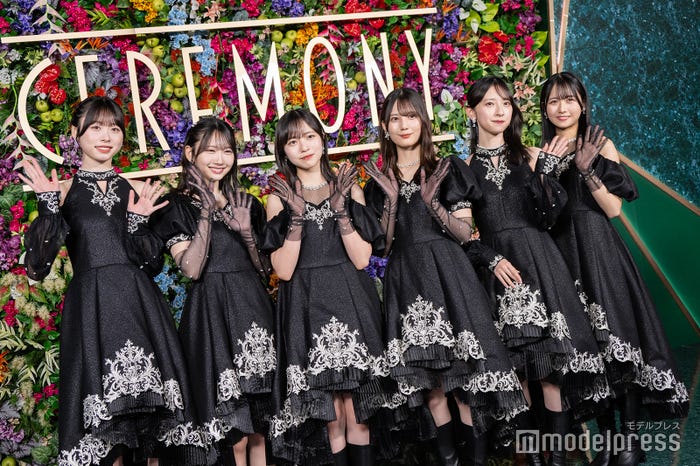 高橋未来虹、藤嶌果歩、正源司陽子、小坂菜緒、金村美玖、上村ひなの/日向坂46(C)モデルプレス