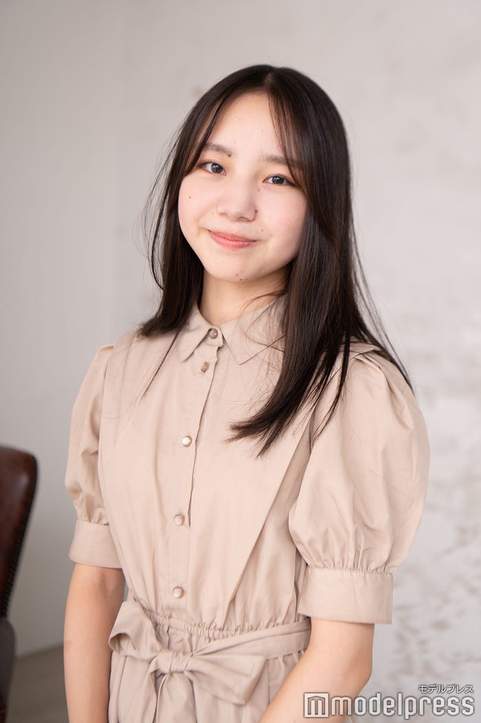 石野花華さん(C)モデルプレス