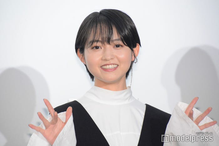 伊藤万理華(C)モデルプレス