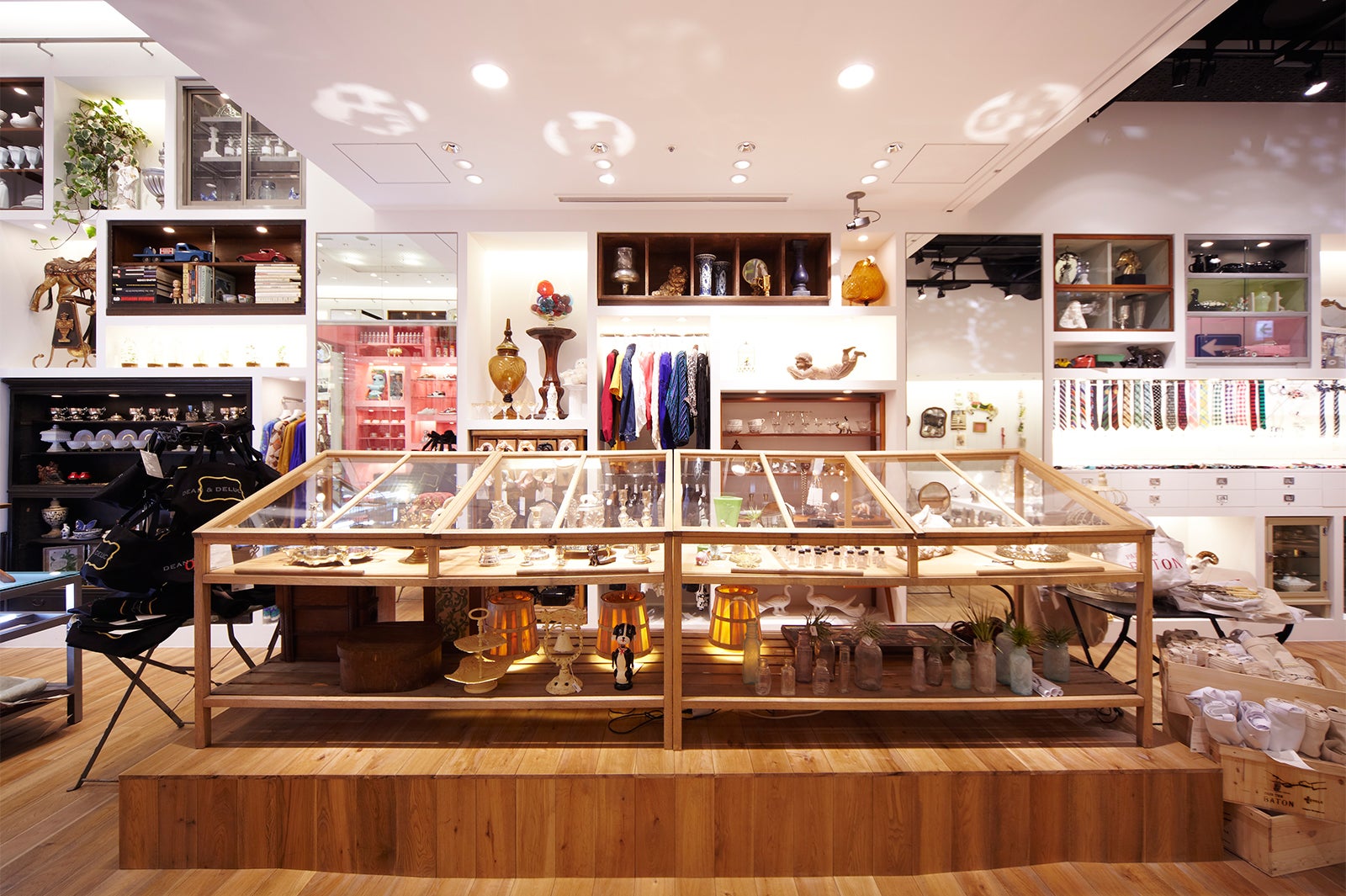 PASS THE BATON／画像提供：PASS THE BATON