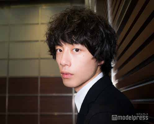 坂口健太郎、“座長”として唯一「意識していること」とは?主演ドラマで見つけた新たな自分<モデルプレスインタビュー>