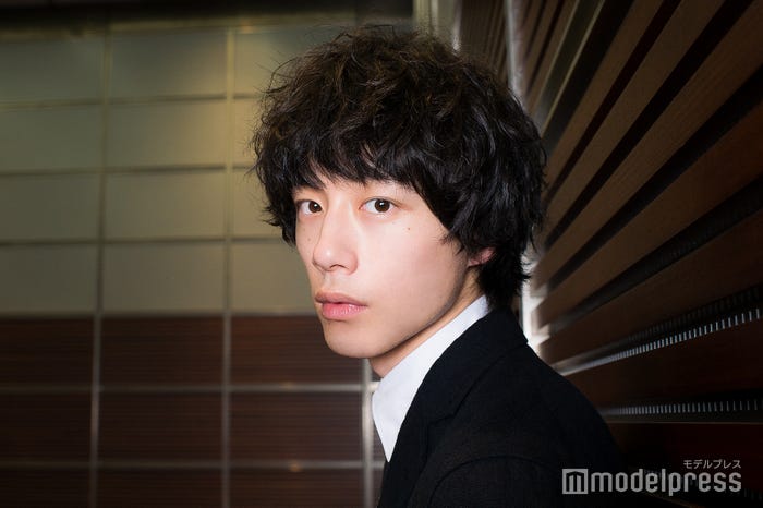 坂口健太郎 (C)モデルプレス