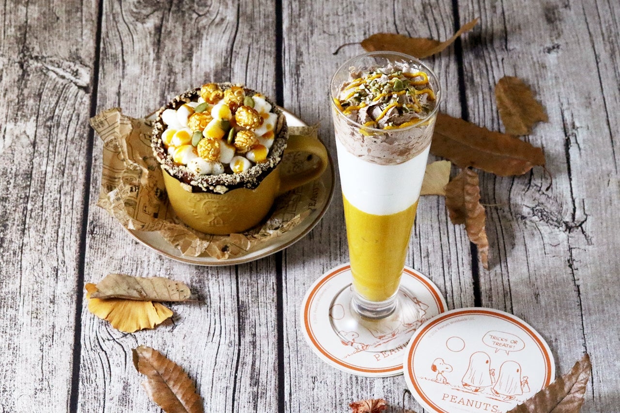 左ハロウィン キャラメルミルク、右ハロウィン ミルクセーキ／画像提供：株式会社ポトマック