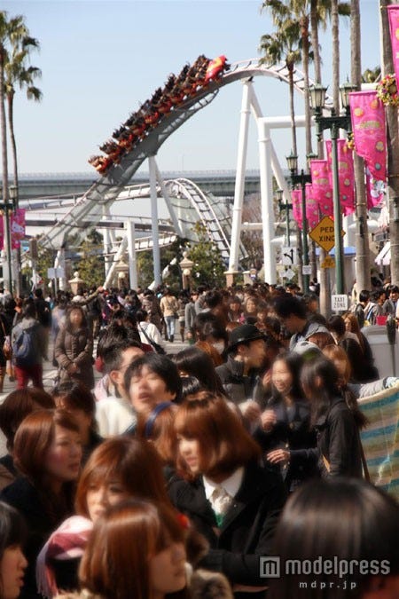 Smap Usjコラボに新展開 香取慎吾がスパイダーマンに モデルプレス Smap Usjコラボに新展開 香取慎吾がスパイダーマンに モデルプレス