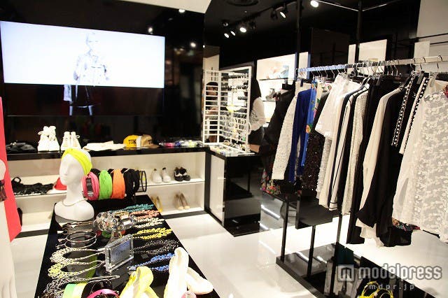 “LA LUXURY“をテーマにしたアイテムが揃う/「GROWZE」ルミネエスト新宿店