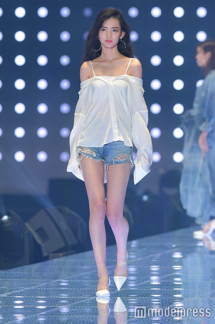 黒木麗奈 (C)モデルプレス