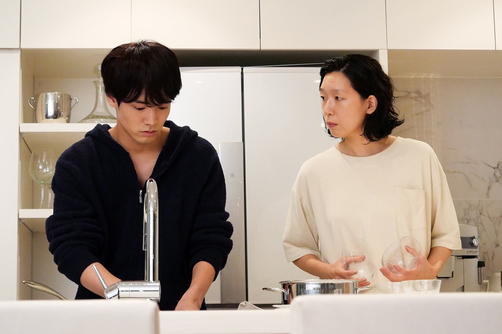 ＜SUPER RICH 第2話＞衛と優がまさかの同居…会社に訪れた救いの女神のある条件とは？