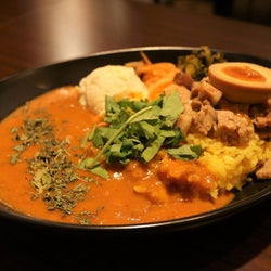 秋葉原で人気のカレー店『カリガリ』が、飯田橋に「間借り店」としてオープン! その理由がスゴかった!
