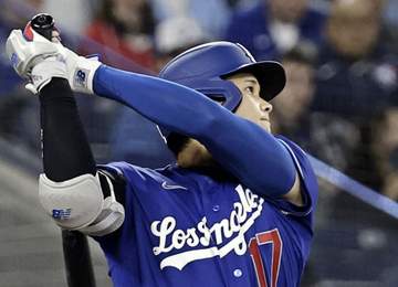 大谷翔平がヒヤリ 頭部付近への抜け球に思わず絶叫 相手は横手からの変則左腕 最後はスイーパーに手が出ず見逃し三振