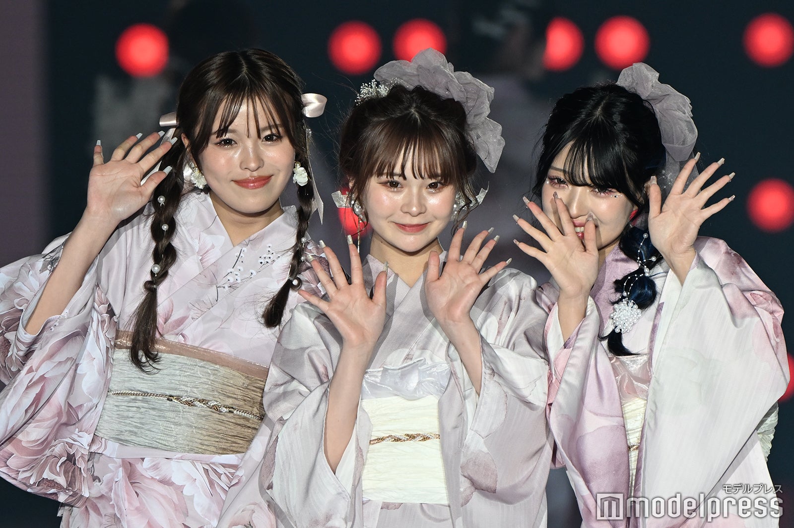 （C）モデルプレス