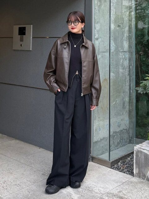 辛口スタイル 2025女性おすすめアウター辛口スタイル