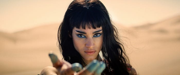 ベッキーが吹き替えたアマネット(C)Universal Pictures