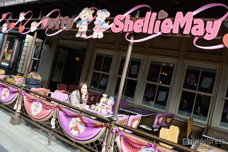 「ニューヨーク・デリ」／モデル：竹内渉