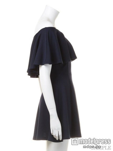 オフショルカットワンピース「snidel」12,312円(税込)