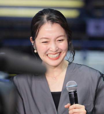 4歳児シンママ福田典子アナ ベビーカーでエレベーター→20代女性の「あまりにも無神経」行動にお説教