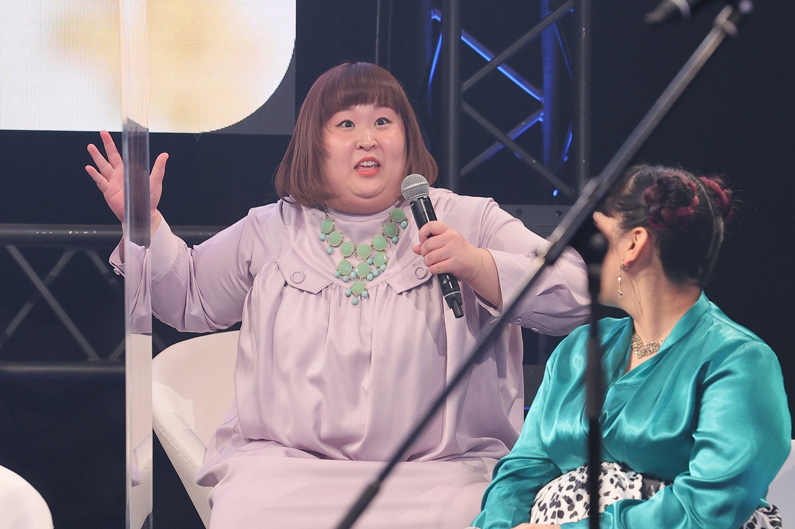 かなで （C）＃Twitterトレンド大賞 実行委員会