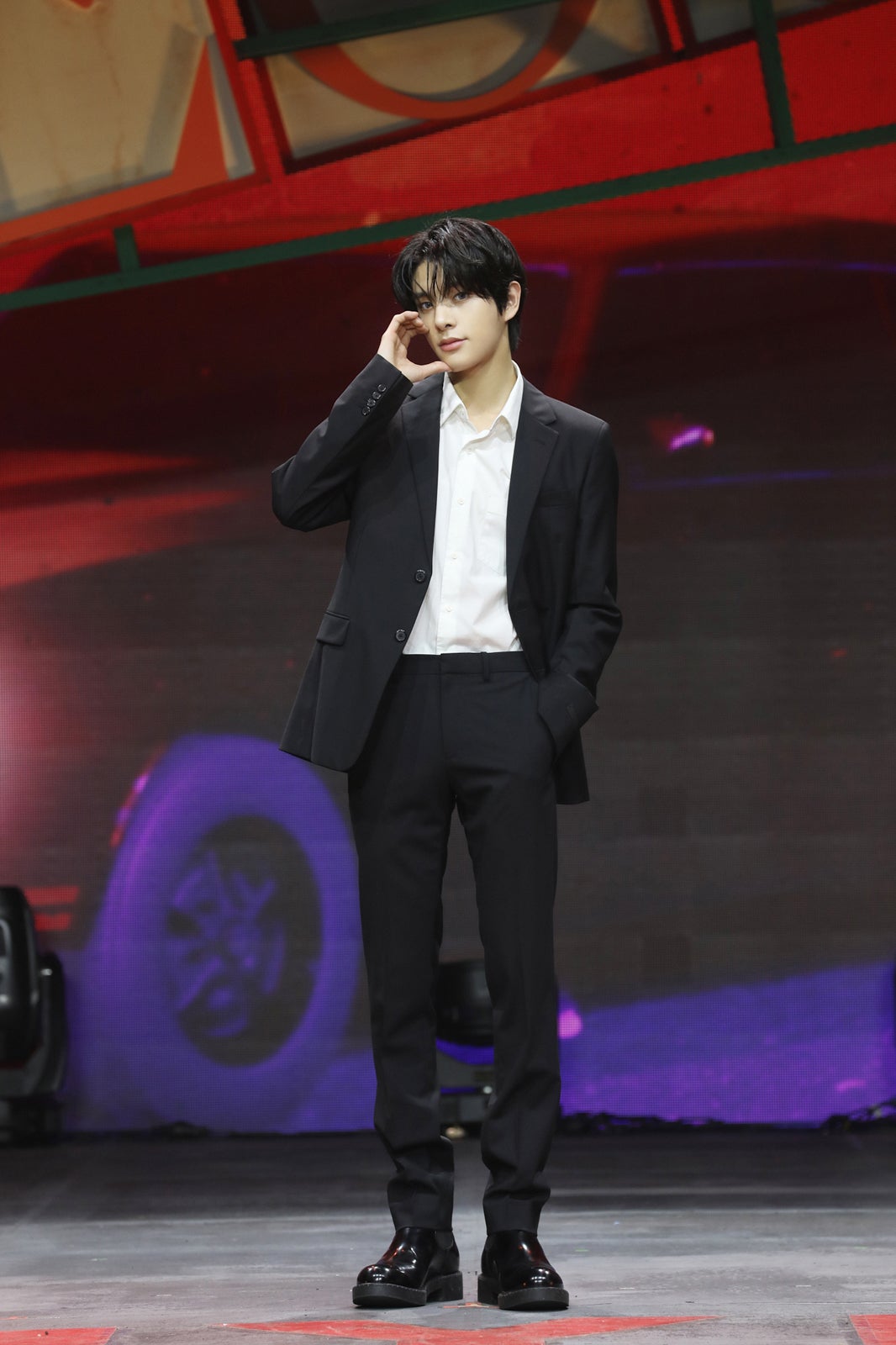 JAKE（ジェイク）（P）&（C）BELIFT LAB Inc.