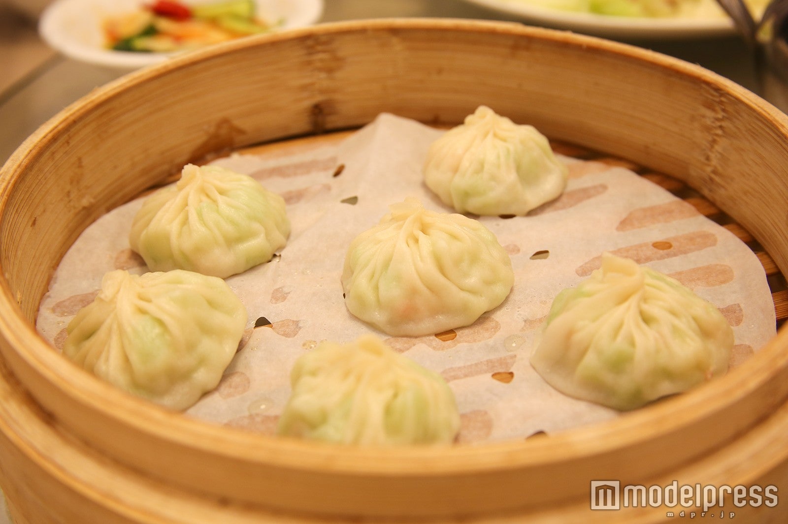 絲瓜小包（ヘチマ入り小籠包）8個 230元（約828円）／（C）モデルプレス