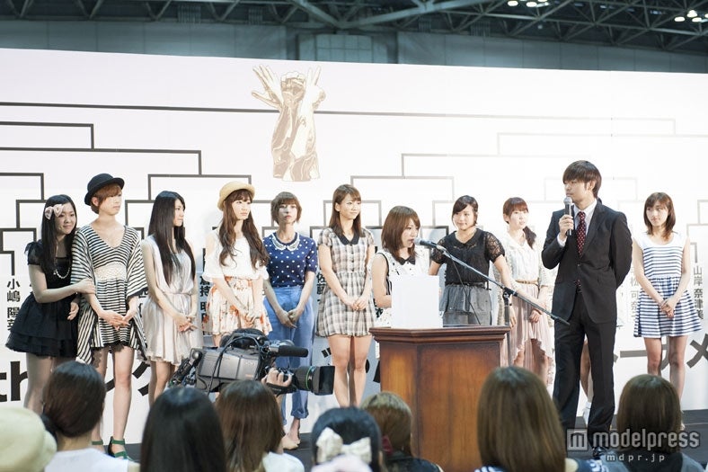 「AKB48 29thシングル選抜じゃんけん大会」本戦組み合わせ抽選会（C）AKS