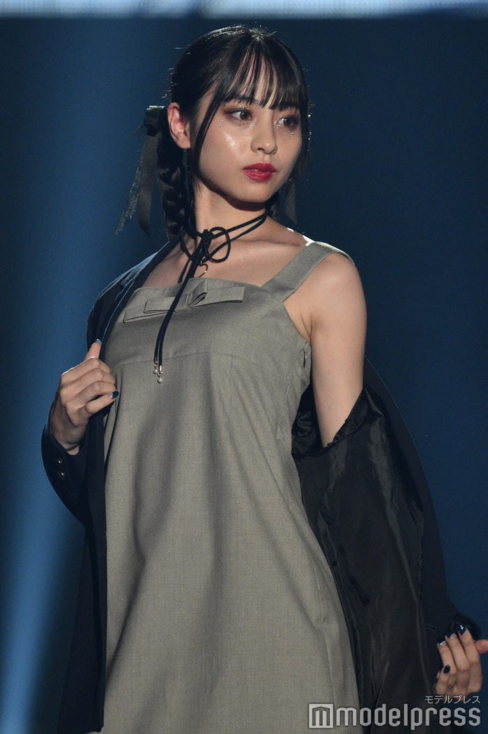 なっちー(C)モデルプレス